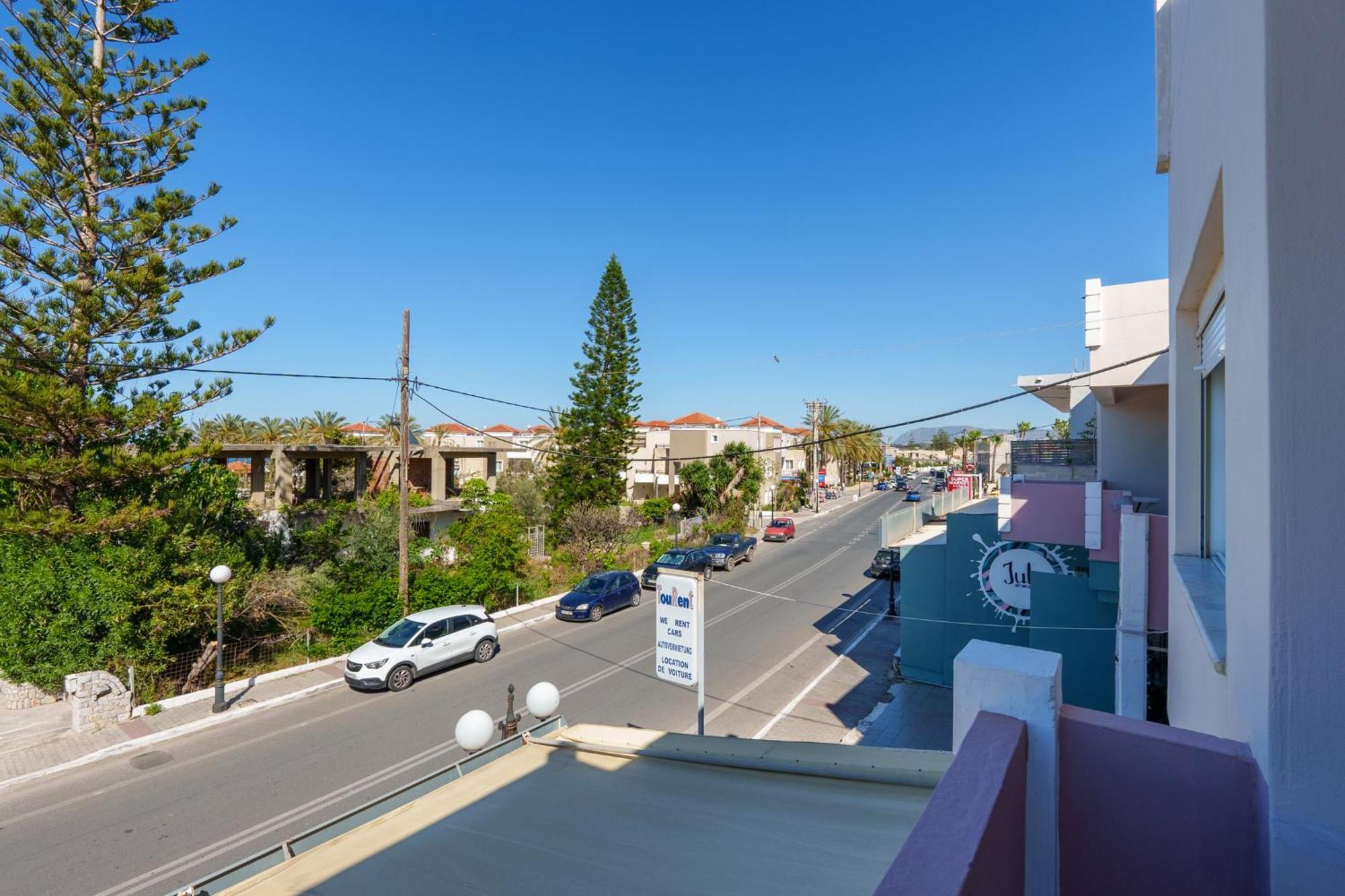 Nikos Apartments Agia Marina  Luaran gambar