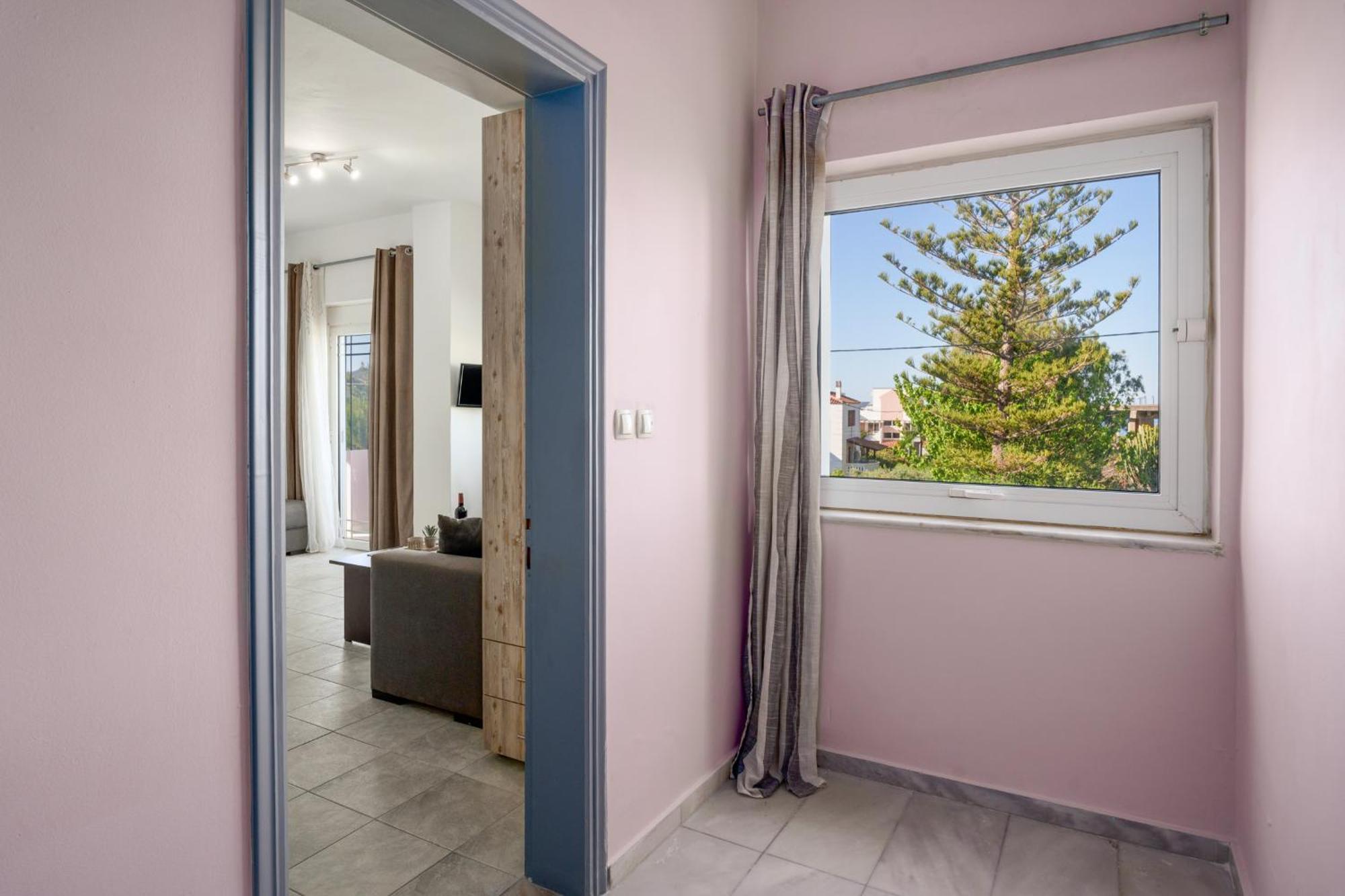 Nikos Apartments Agia Marina  Luaran gambar