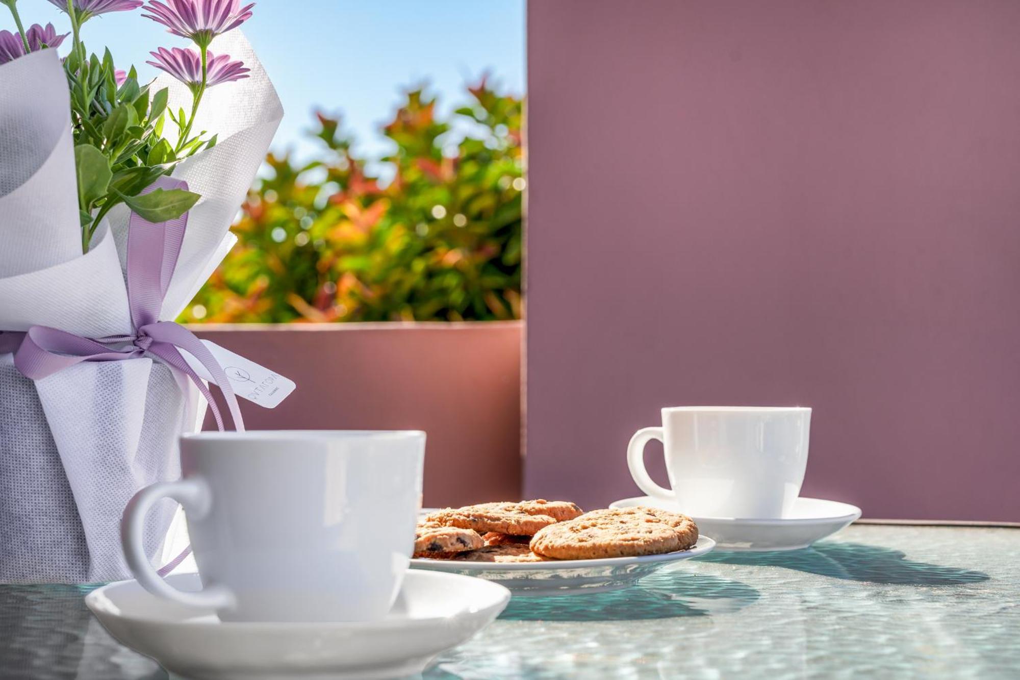 Nikos Apartments Agia Marina  Luaran gambar