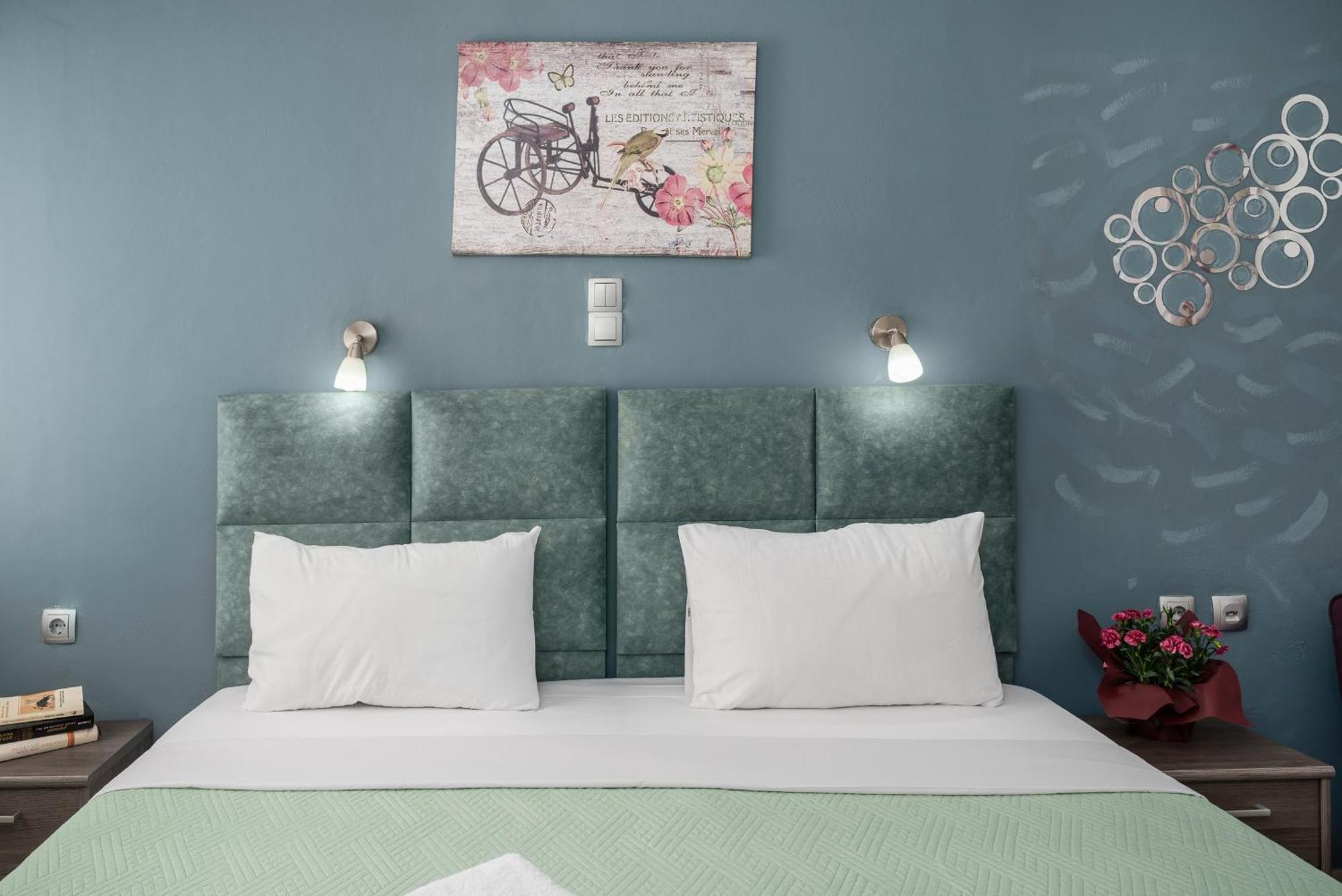Nikos Apartments Agia Marina  Luaran gambar